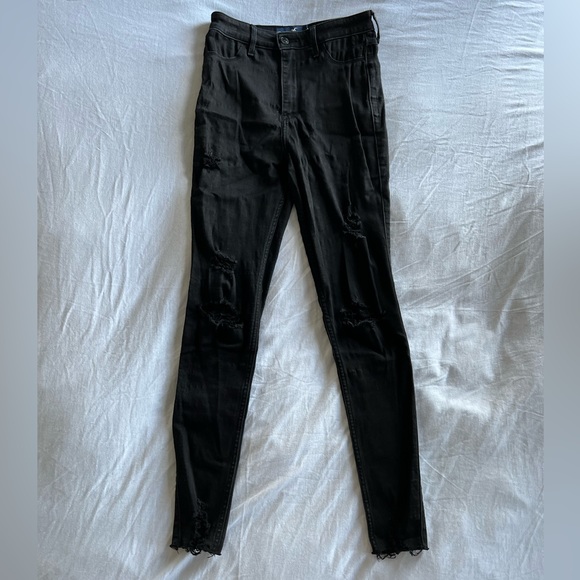 Hollister Pants - Hollister High Rise Skinny Jeans